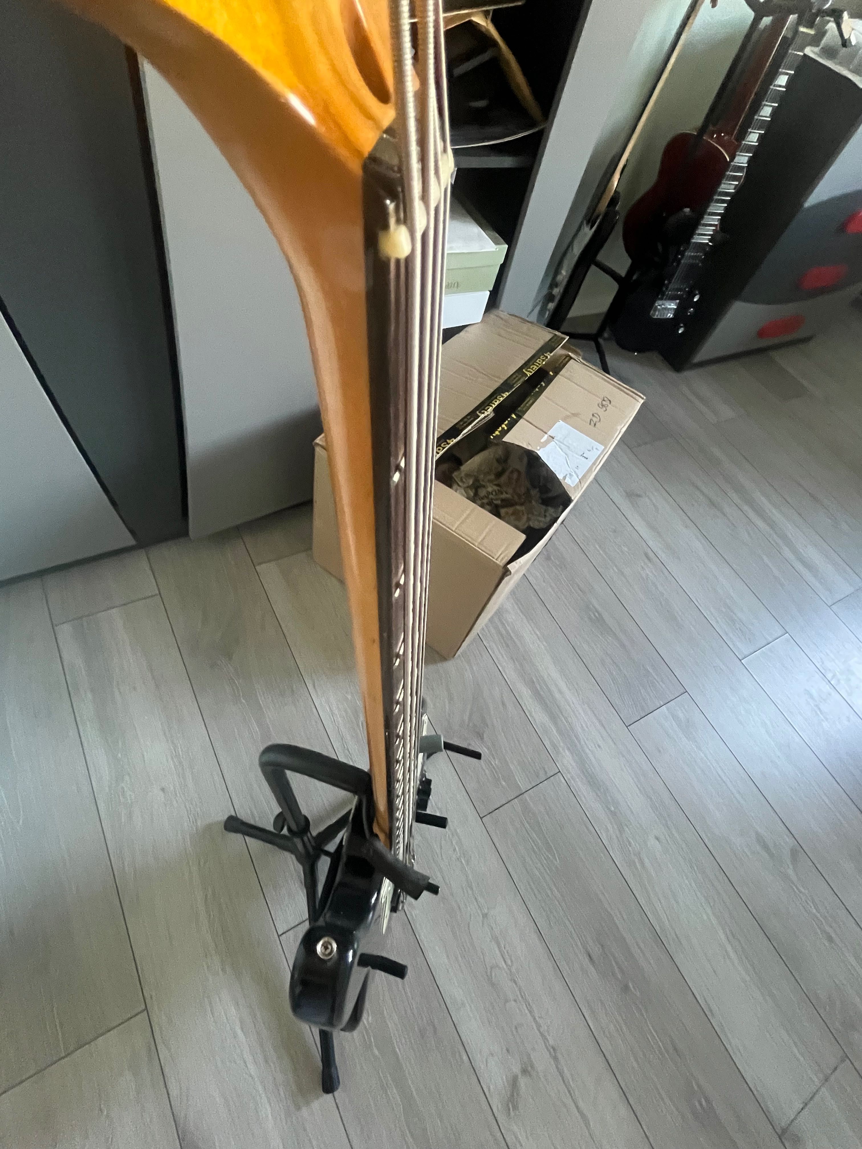 jazz bass gitara