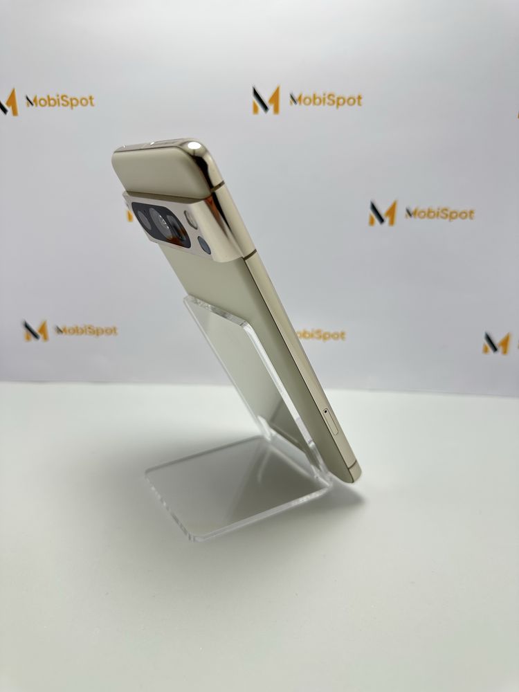 Google Pixel 8 Pro 12/128GB “Porcelain” Neverlock!