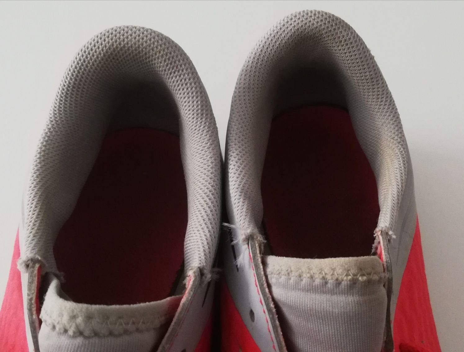 Oryginalne buty do biegania Nike Skin