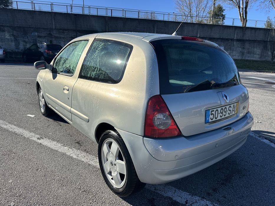 Renault Clio 1.2 16v Dynamique