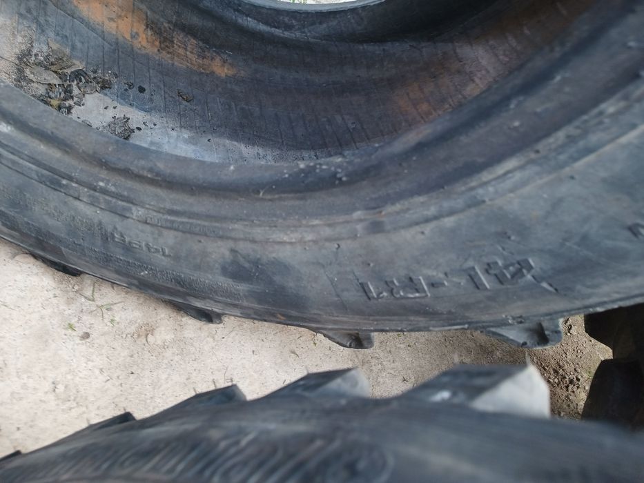 Opona 405/70-24 solideal ladowarka teleskopowa Manitou merlo deci geni