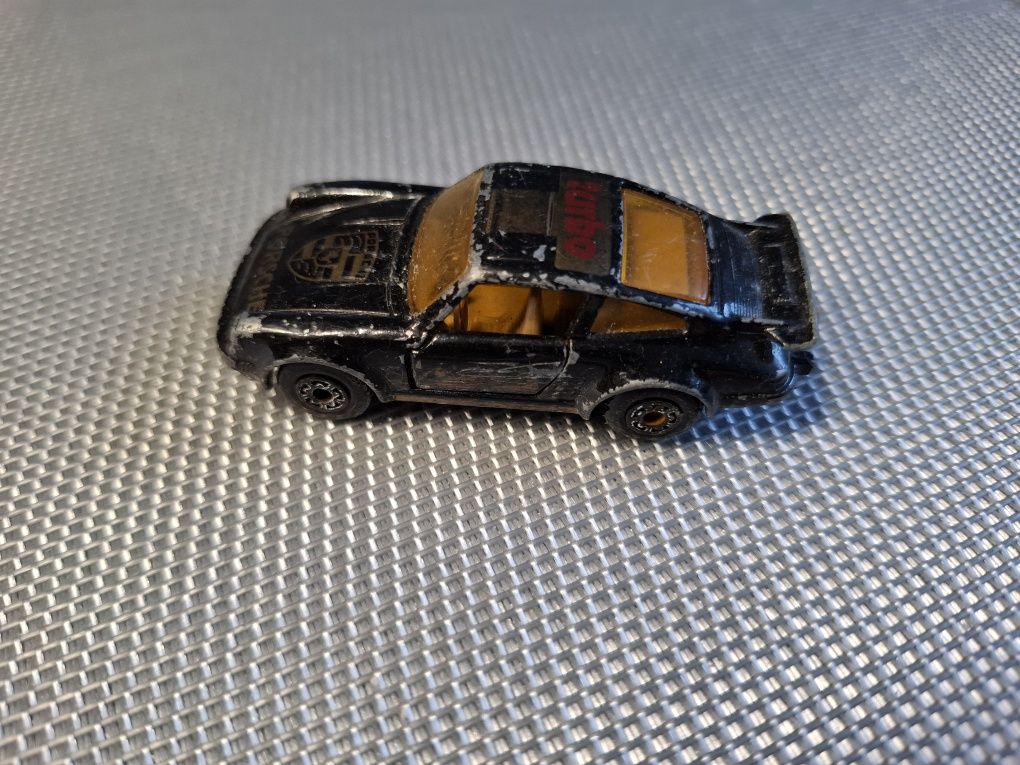 Matchbox Porsche turbo model samochodu