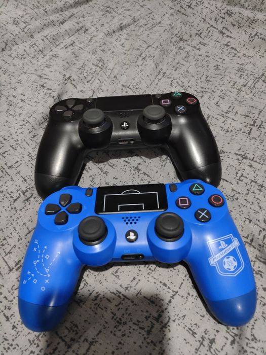 PlayStation 4 pro (+2 диска, описание)