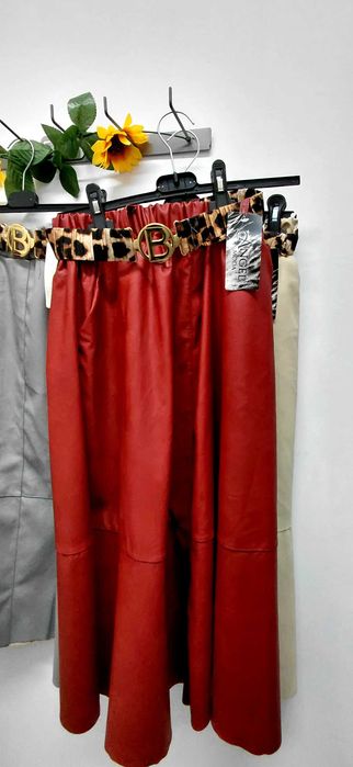 Spódnice skóra ekologiczna rozmiar uniwersalny S-xl