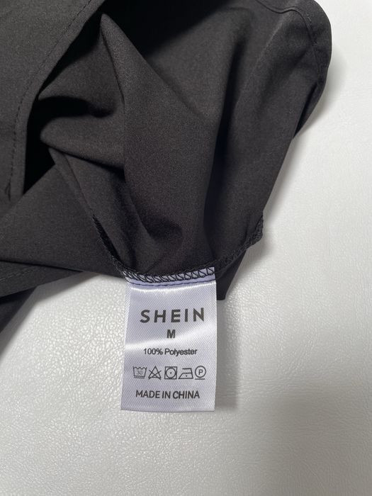 Blusa preta de senhora