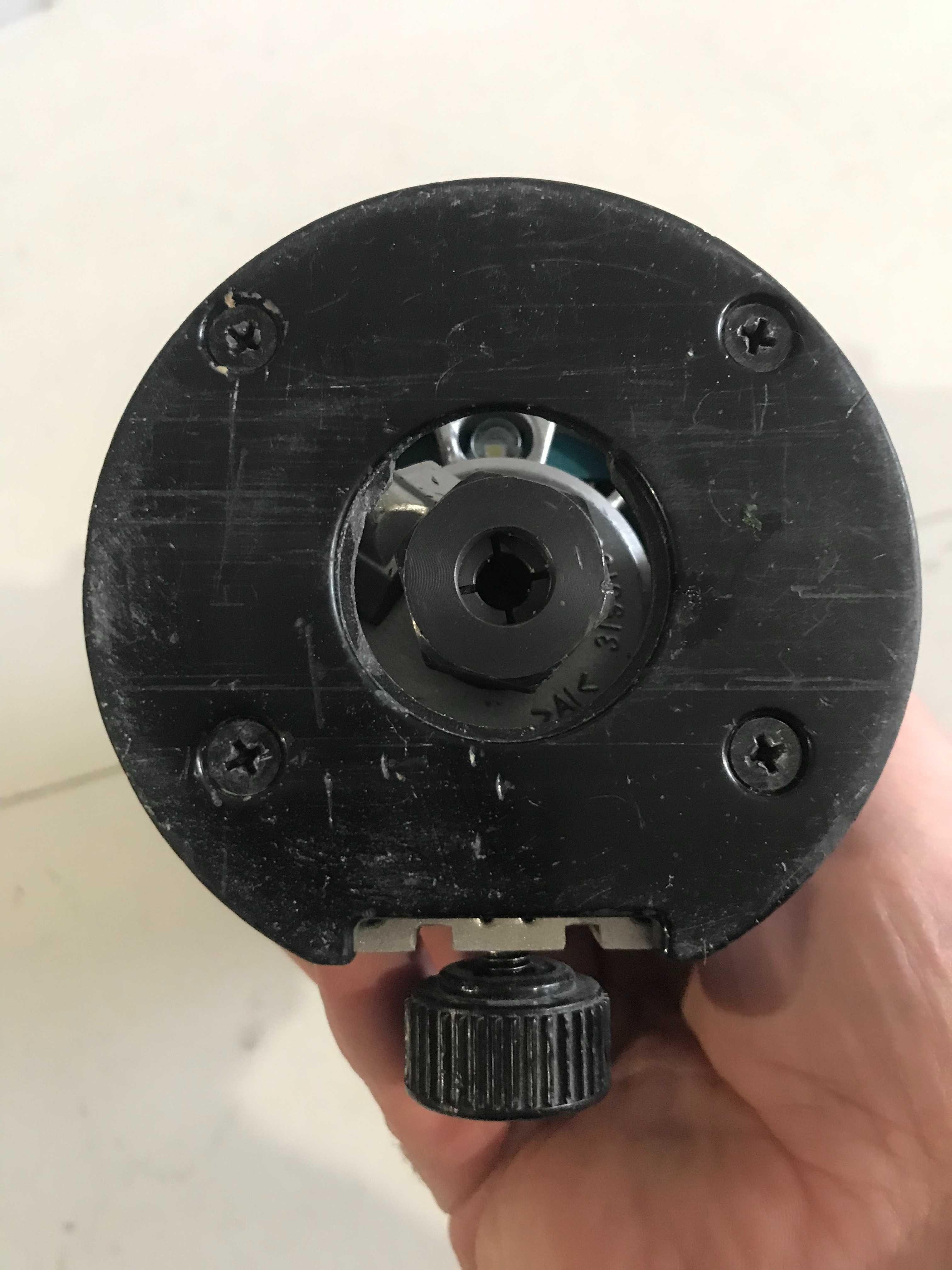 Фрезер Makita DRT50ZJ,акумуляторний,безщітковий. з Англії