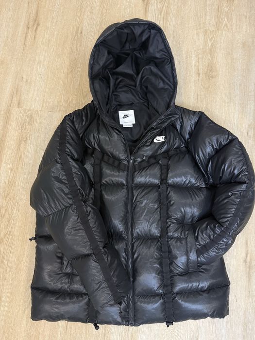 Пуховик Nike  зима
