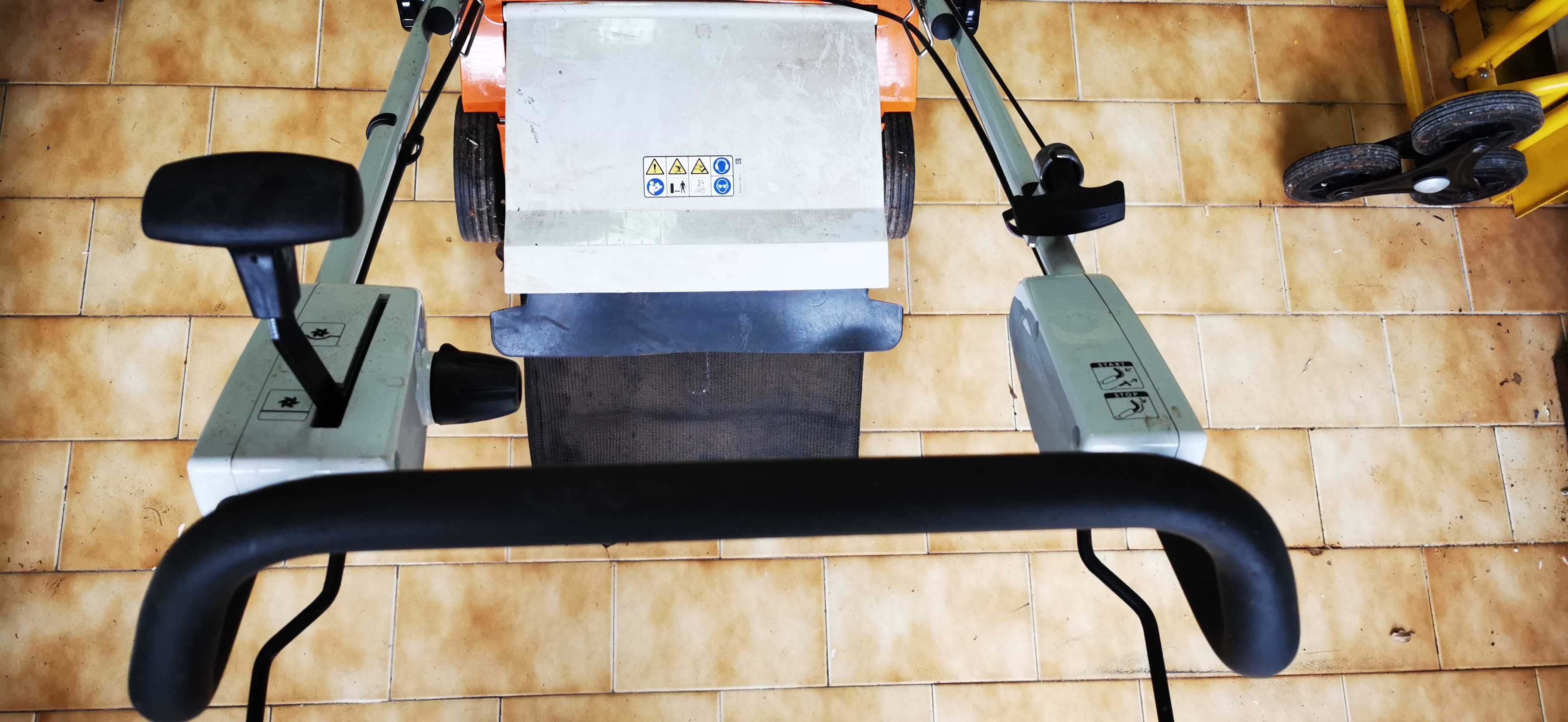 Escarificadora STIHL RL 540 - Gasolina - Como Novo!
