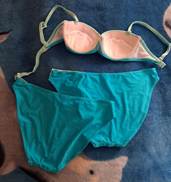 Strój dwuczęściowy turkus r.S+2szt figi r.L"Esotiq "Nowe.