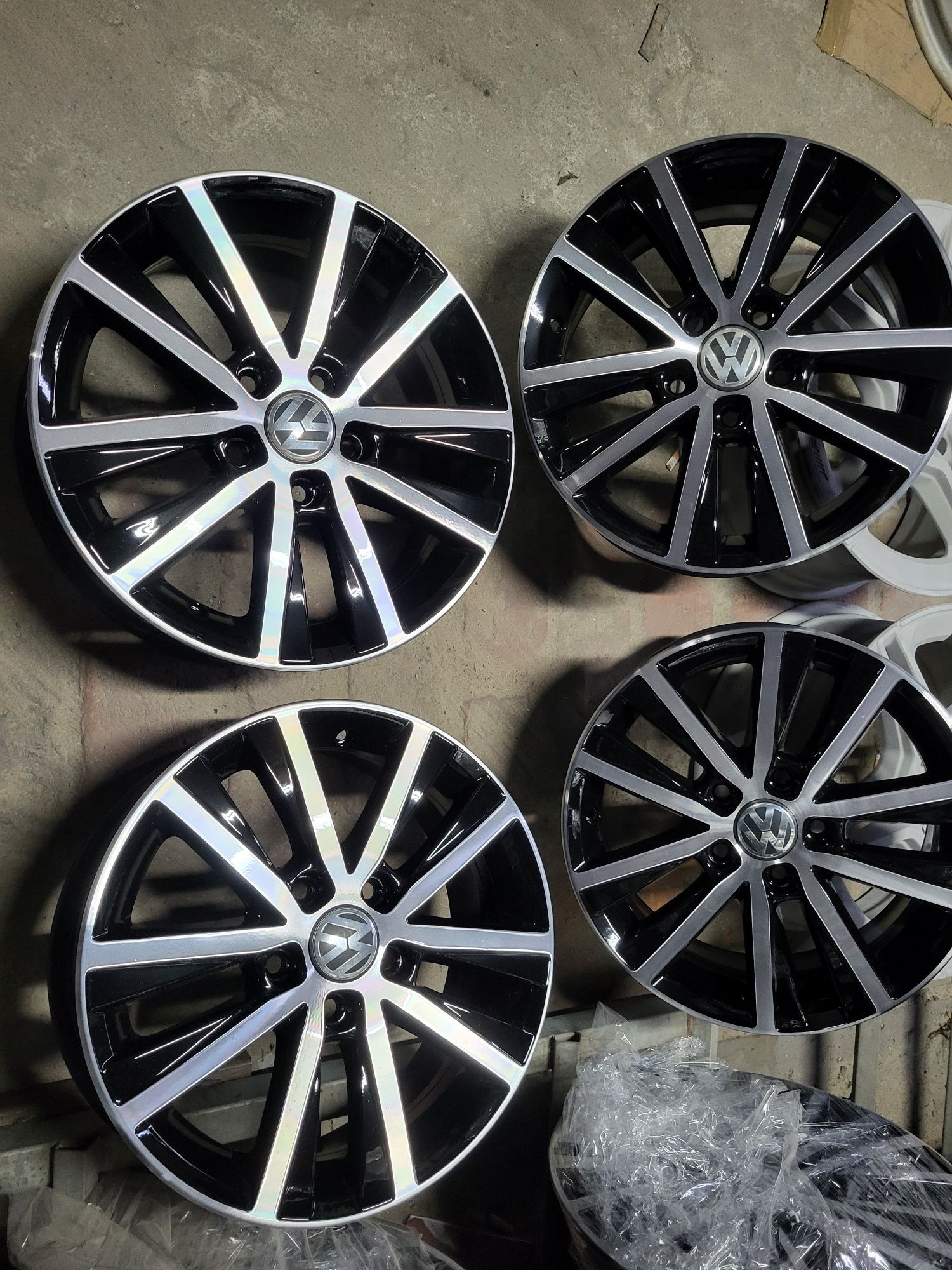 Felgi  16 5x112  Vw golf 5.6.7 turan Jetta caddy seat skoda audi