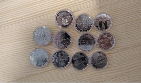 Набір ЗСУ у капсулах.