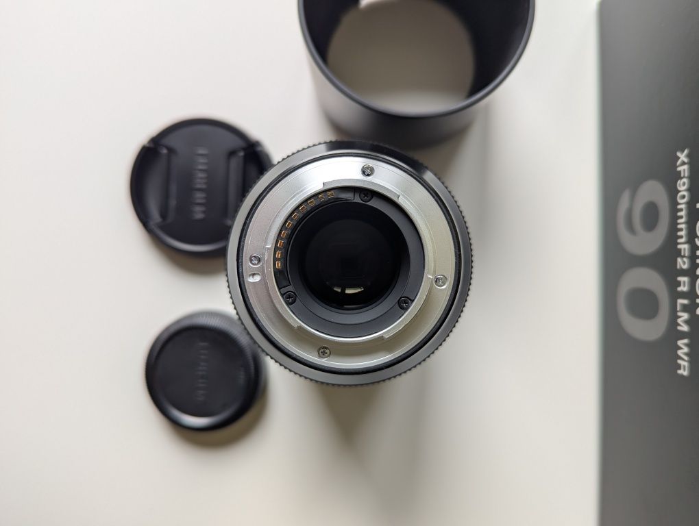 Fujifilm Fujinon XF 90 mm f/2 R LM WR