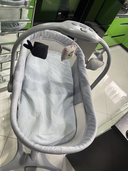 Chicco baby hug air (na gwarancji) +materac z prześcieradełkiem