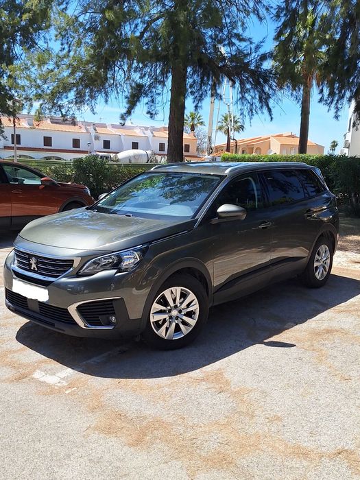 PEUGEOT 5008 7 Lugares