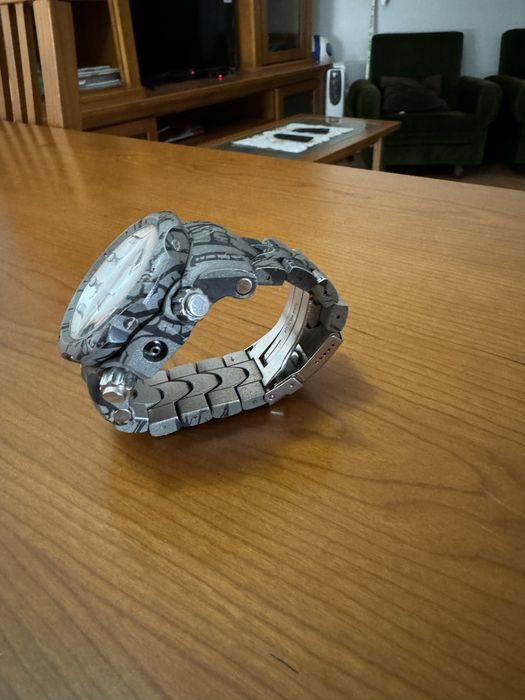 Invicta venom limited