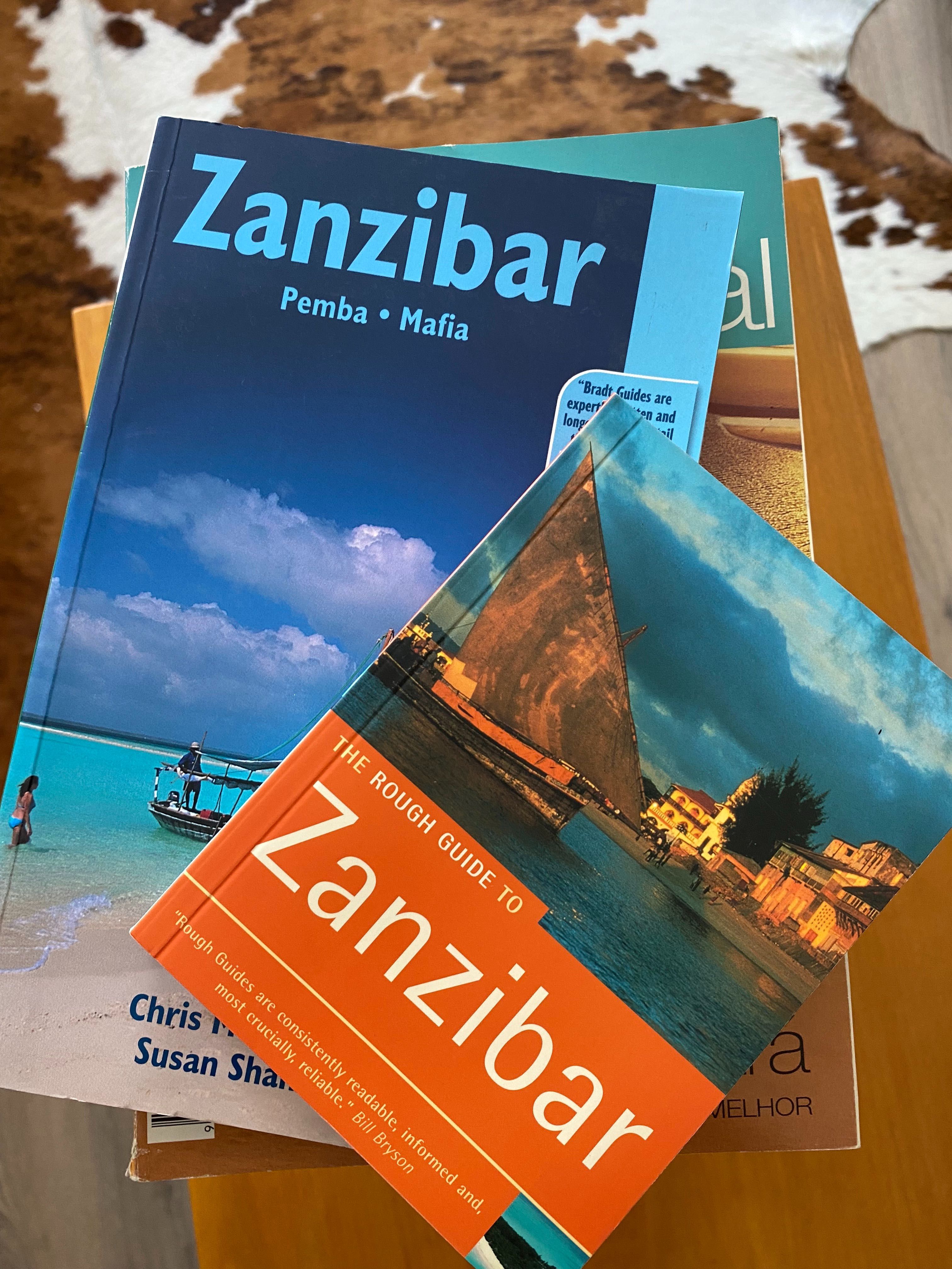 Guias de Viagens Lonely Planet e de outras edições