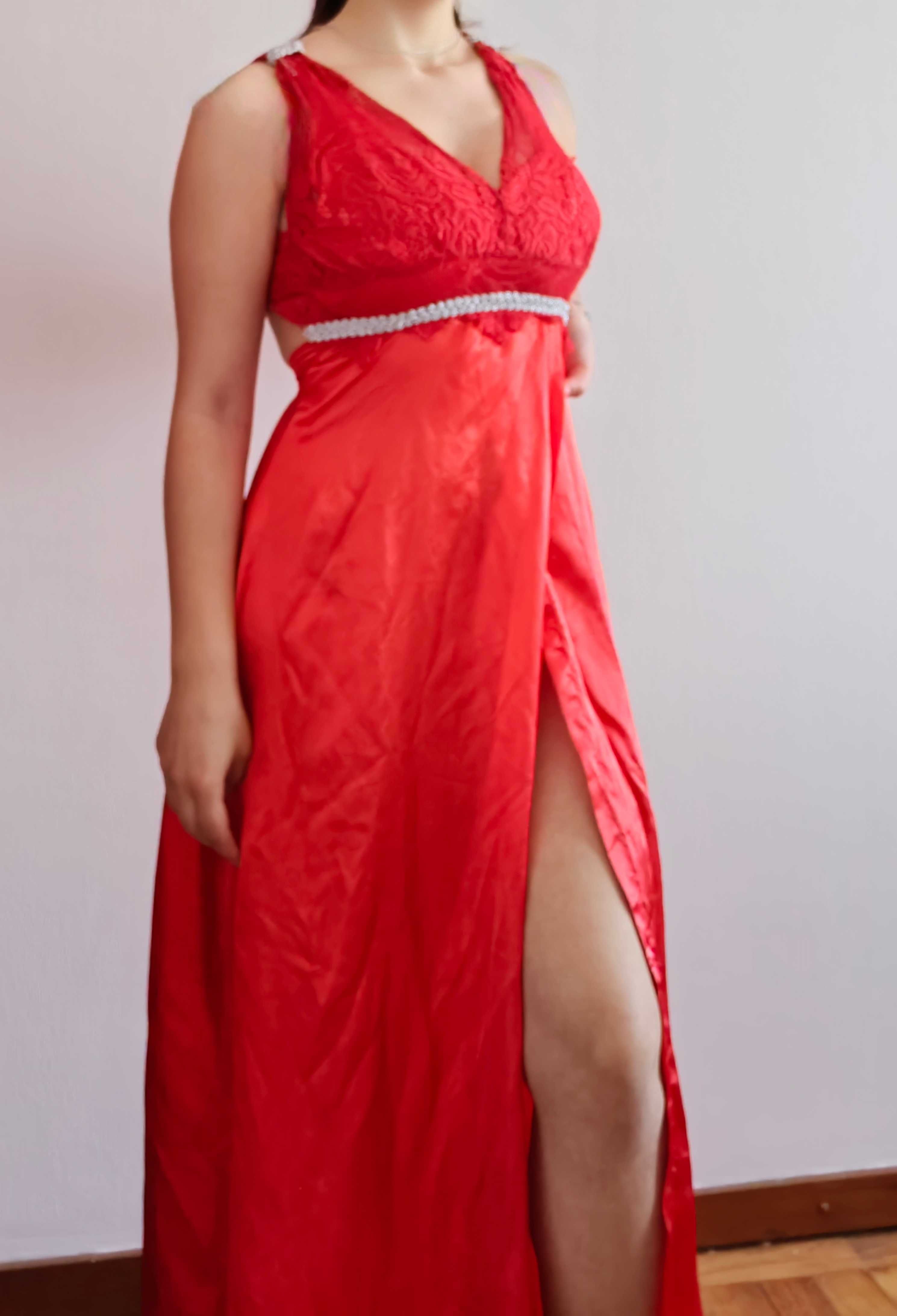 Vestido cerimónia vermelho