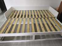 Sofá cama com gavetas incluídas