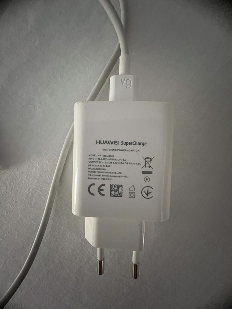 Carregador huawei fast charge