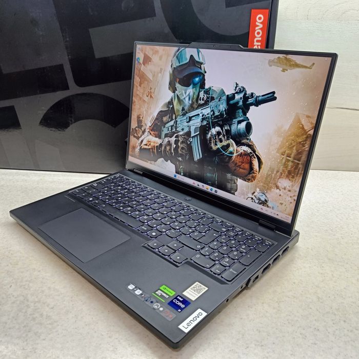 Ігровий Lenovo Legion 7 pro(16" i9-14900H(24/32) RTX4080(12gb/175W)