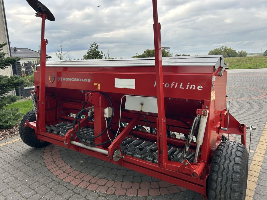 Siewnik Kongskilde Profiline 3m, talerzowy