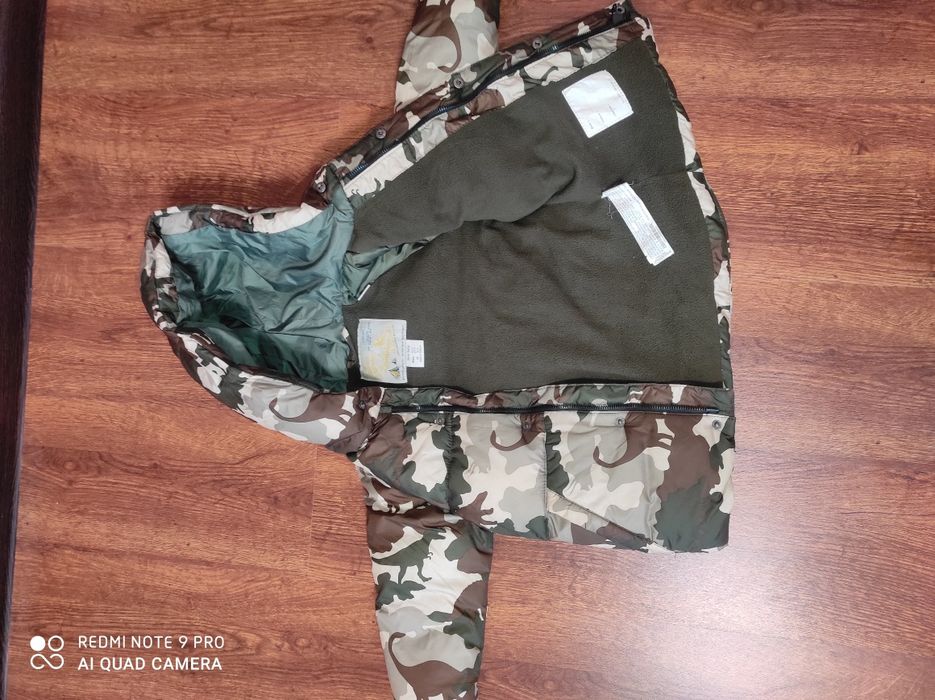 Продам куртки для хлопчика !