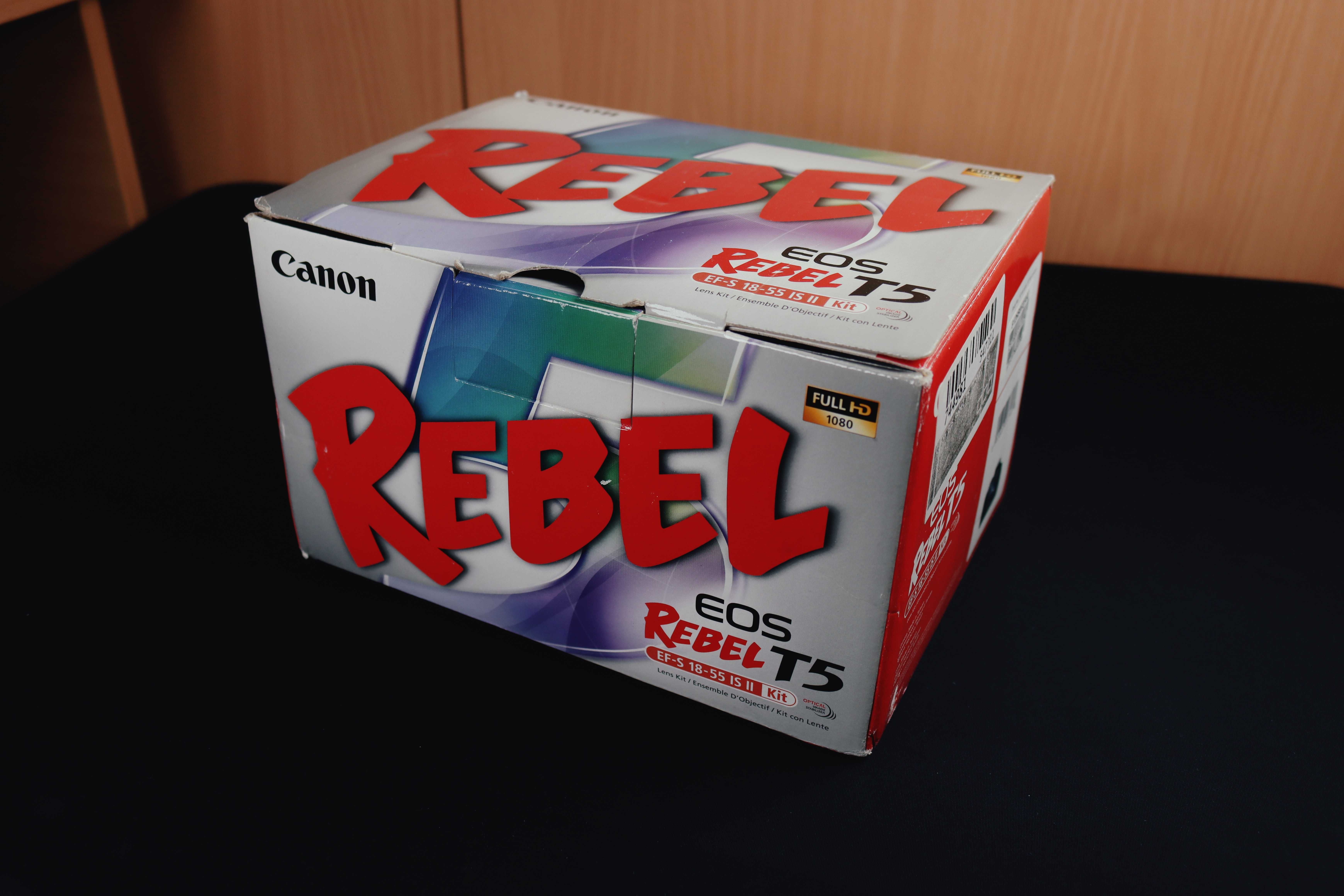 Цифровой зеркальный фотоаппарат CANON EOS REBEL T5 он же EOS 1200D