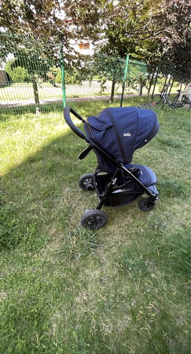 Wozek spacerowy joe granatowy