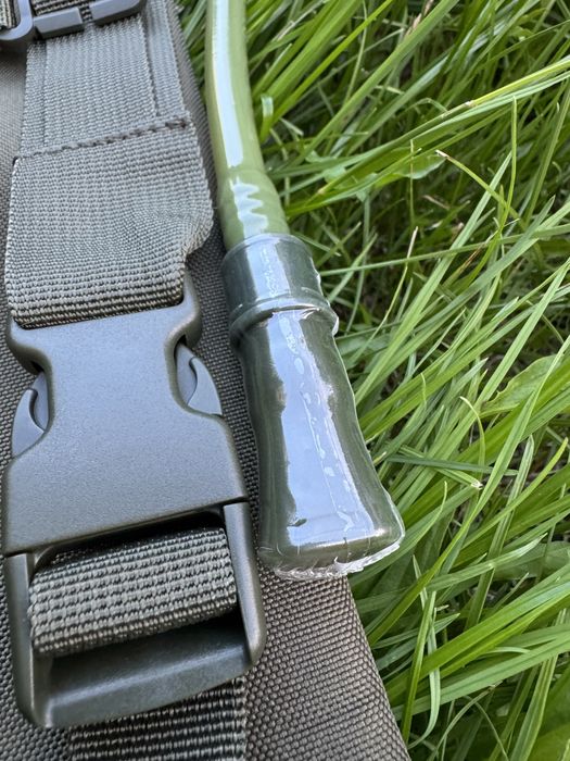 Camelbak MIL-TEC MOLLE неопреновый рюкзак-гидратор 3л Olive \ Coyote