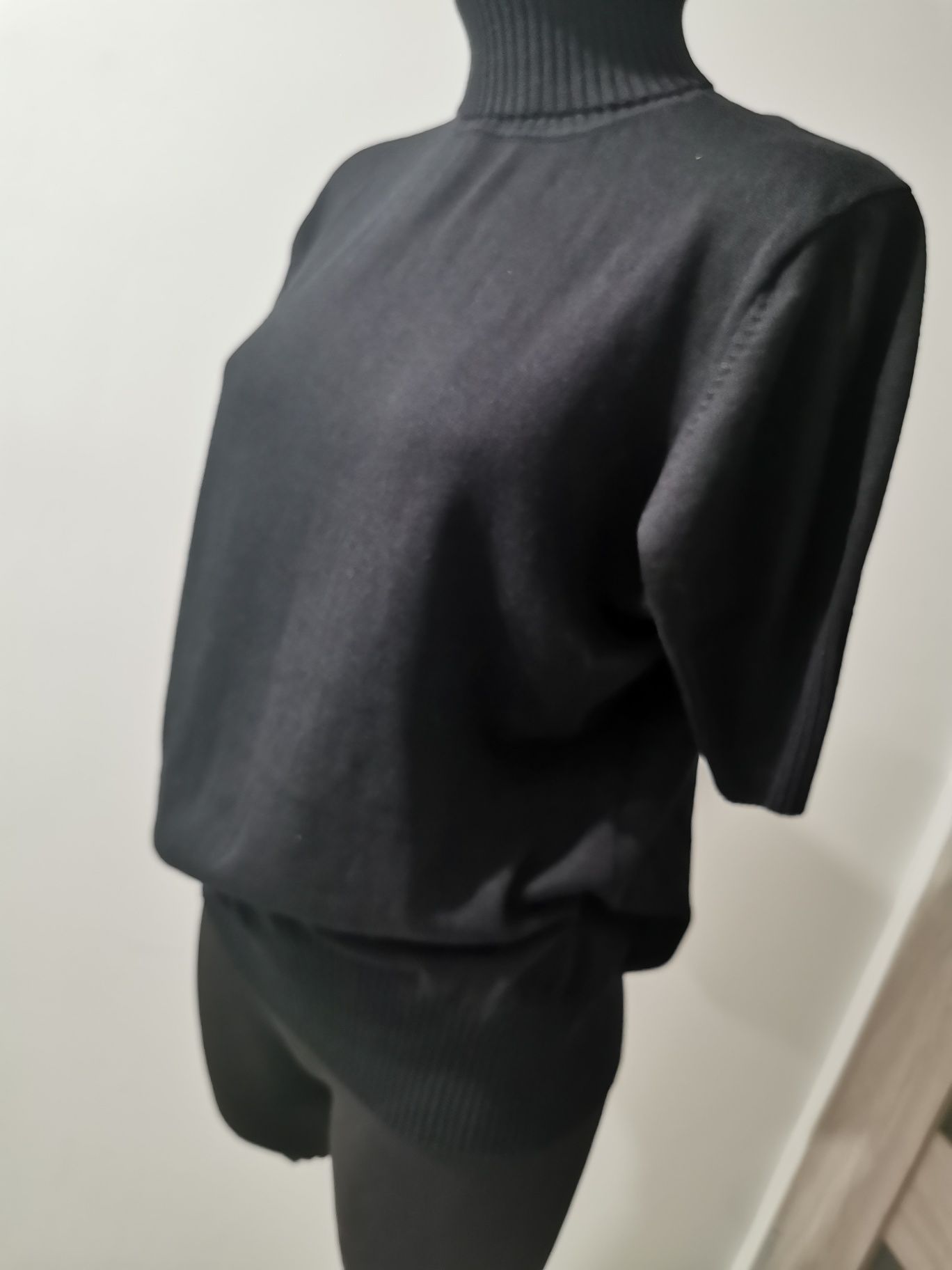 Sweter damski C&A – rozmiar XL, skład 70% jedwab, 15% kaszmir, 15% baw