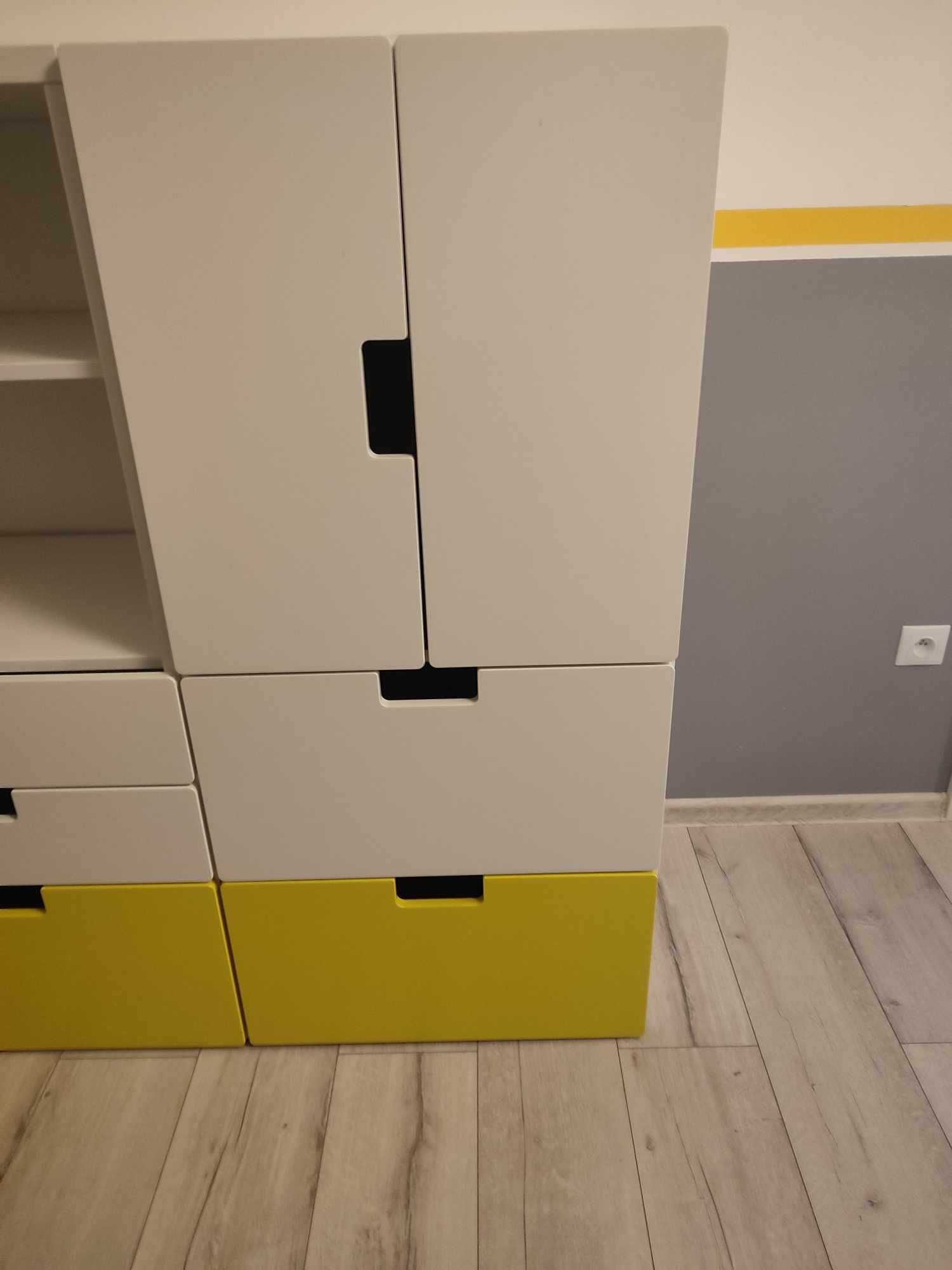 Zestaw mebli IKEA dla dziecka