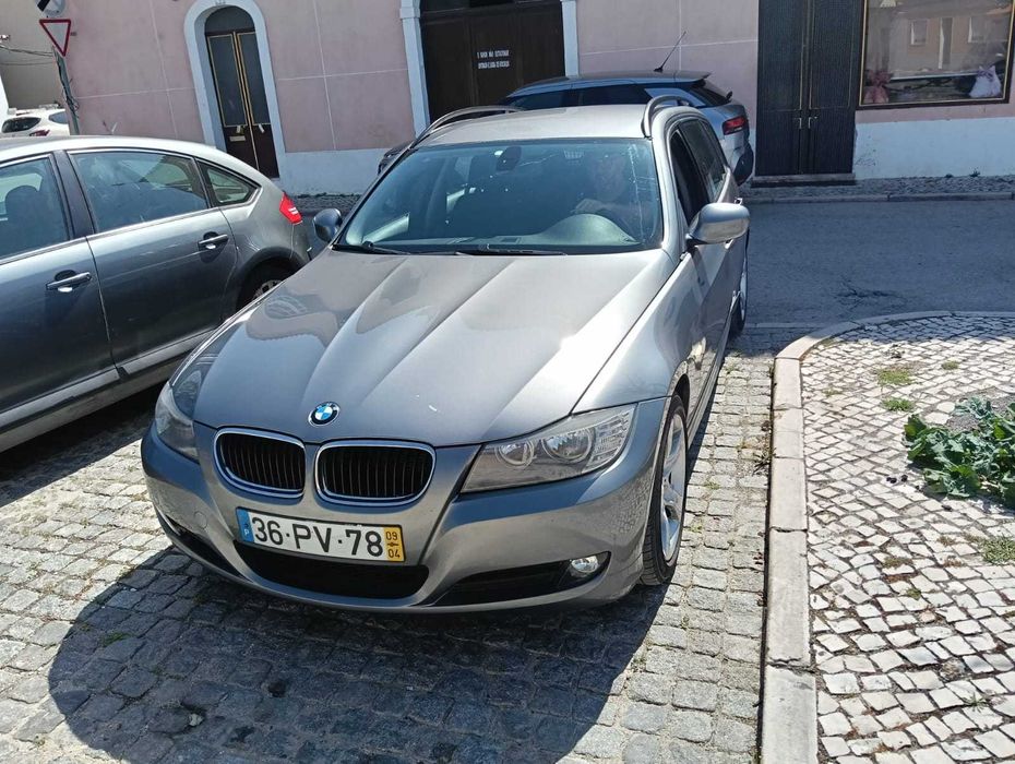 BMW 320d turing 2009