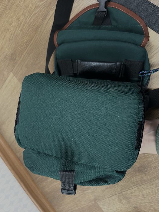 Сумка lowepro nova mini зелена для фотоапарата зелена lowe alpine