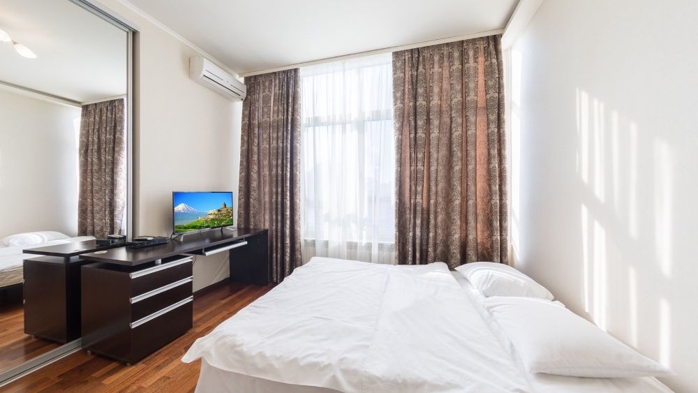 3-х подобово, Botanic Towers, метро.
