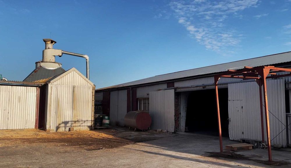 Виробничий комплекс 2200 м2 та 0,64 га, Волинська область