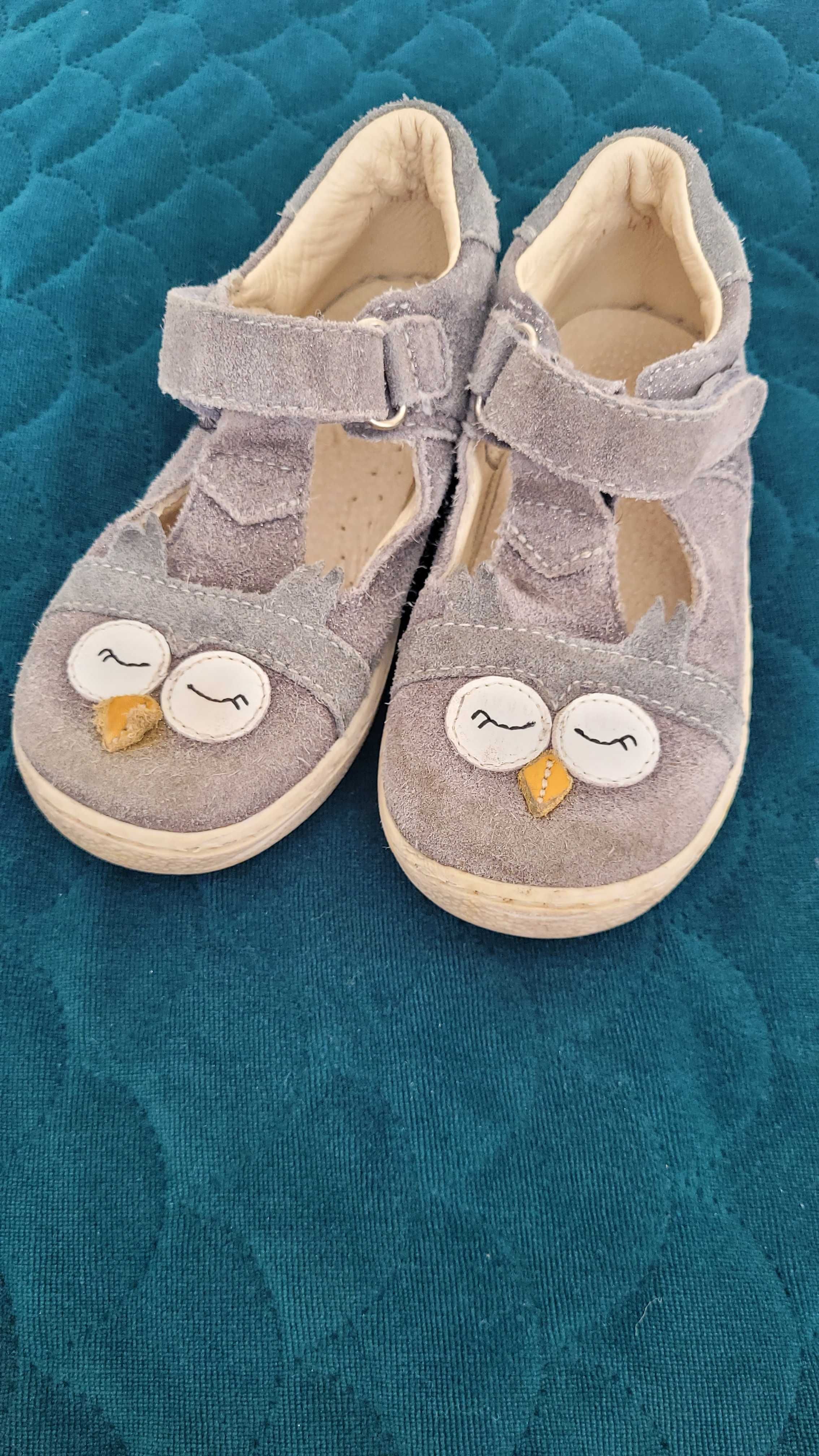 Buty dla dziewczynki rozmiar 25