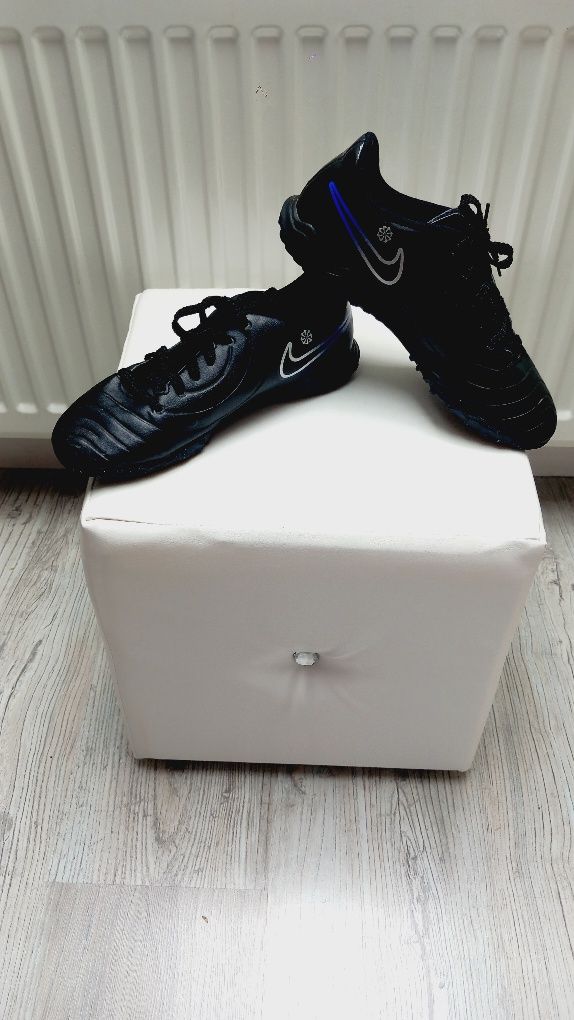 Adidasy  oryginalne firmy Nike