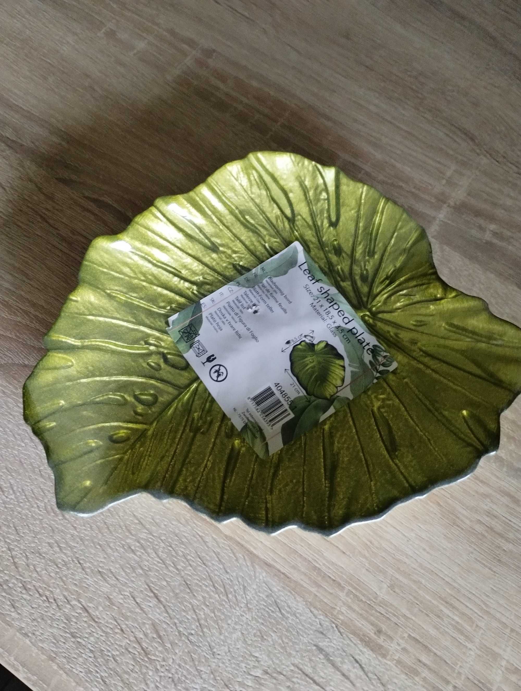 Nowy ozdobny talerz w kształcie liścia