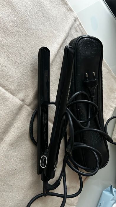 Професійні щипці для випрямлення волосся Moser