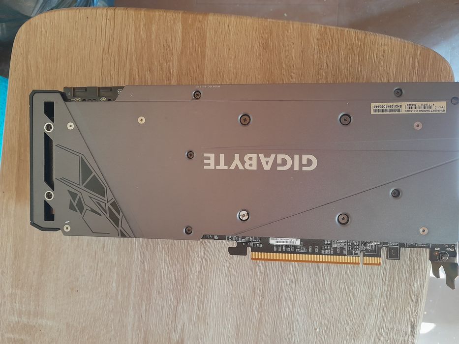AMD Radeon RX6800XT 16GB Gigabyte