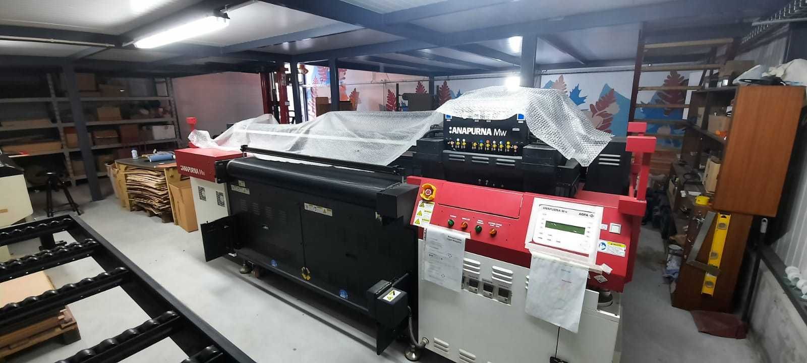 Impressora UV - Agfa Anapurna MW
Largura 155cm / Ano 2013