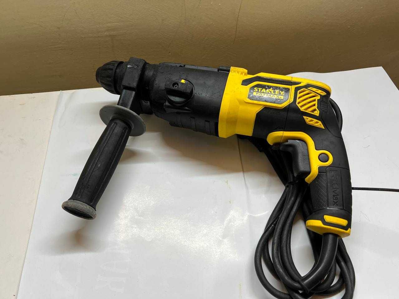 Перфоратор Stanley FatMax, SDS-Plus (FME500K)