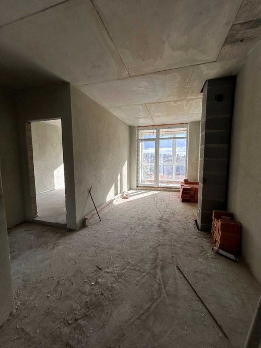 Однокімнатна квартира в новобудові на Сихові