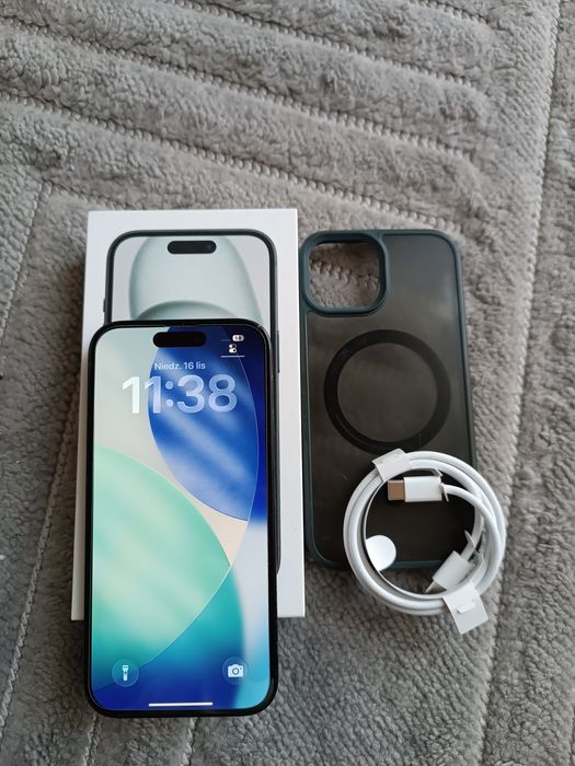 Iphone 15 128gb CAŁY ZESTAW