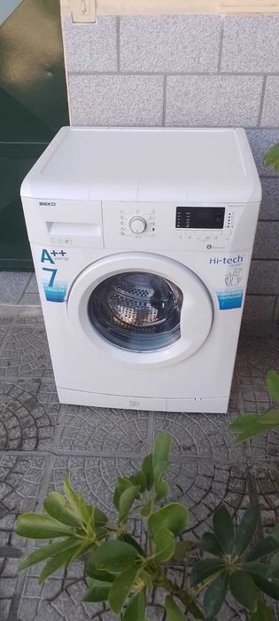 Maquina de lavar roupa como nova