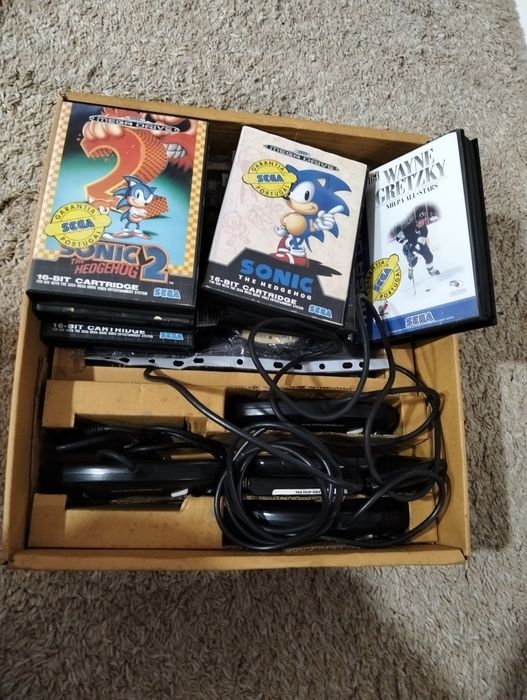 Mega drive 16 bits + 10 jogos .