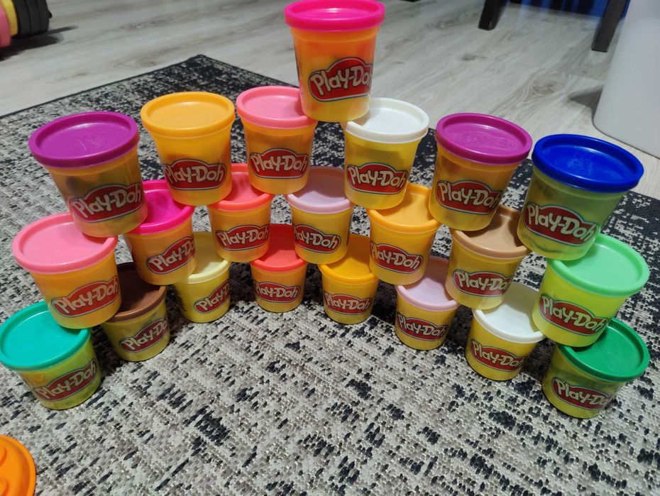 Ogromny zestaw Play Doh - kucharz, dentysta, dużo ciastnoliny.