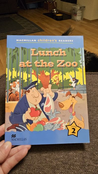 EFL Macmillan children's Reader: Level 2. Lunch at the zoo