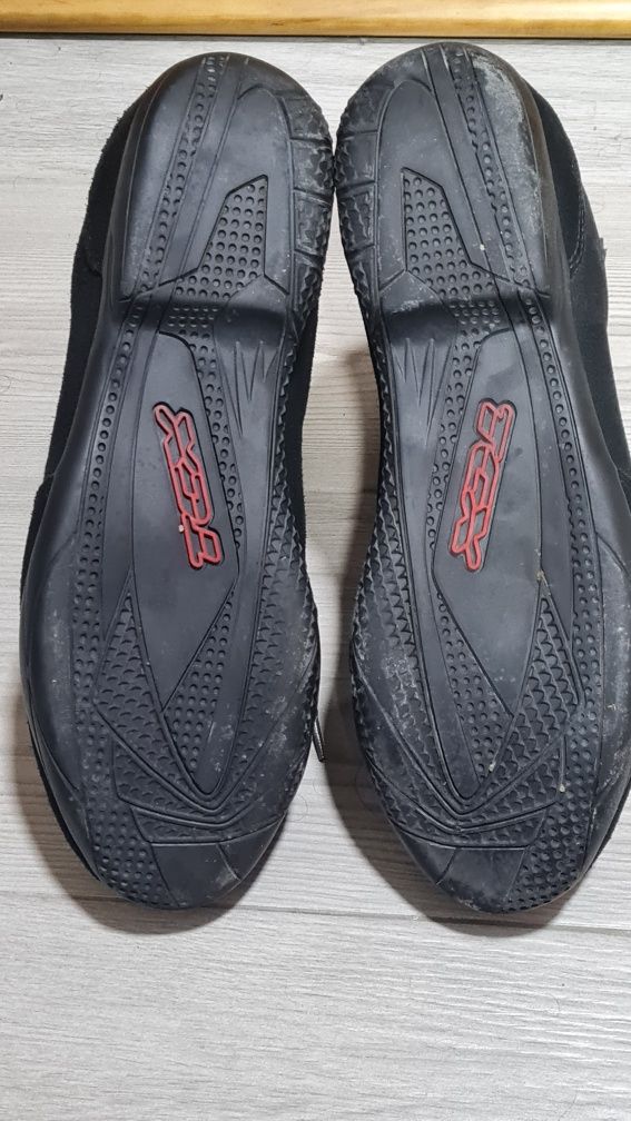 Botas mota TCX em gore-tex