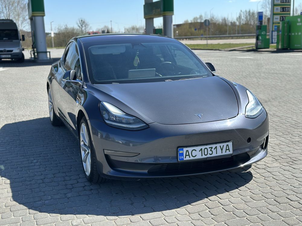 Tesla Model 3 2018 long Range 75